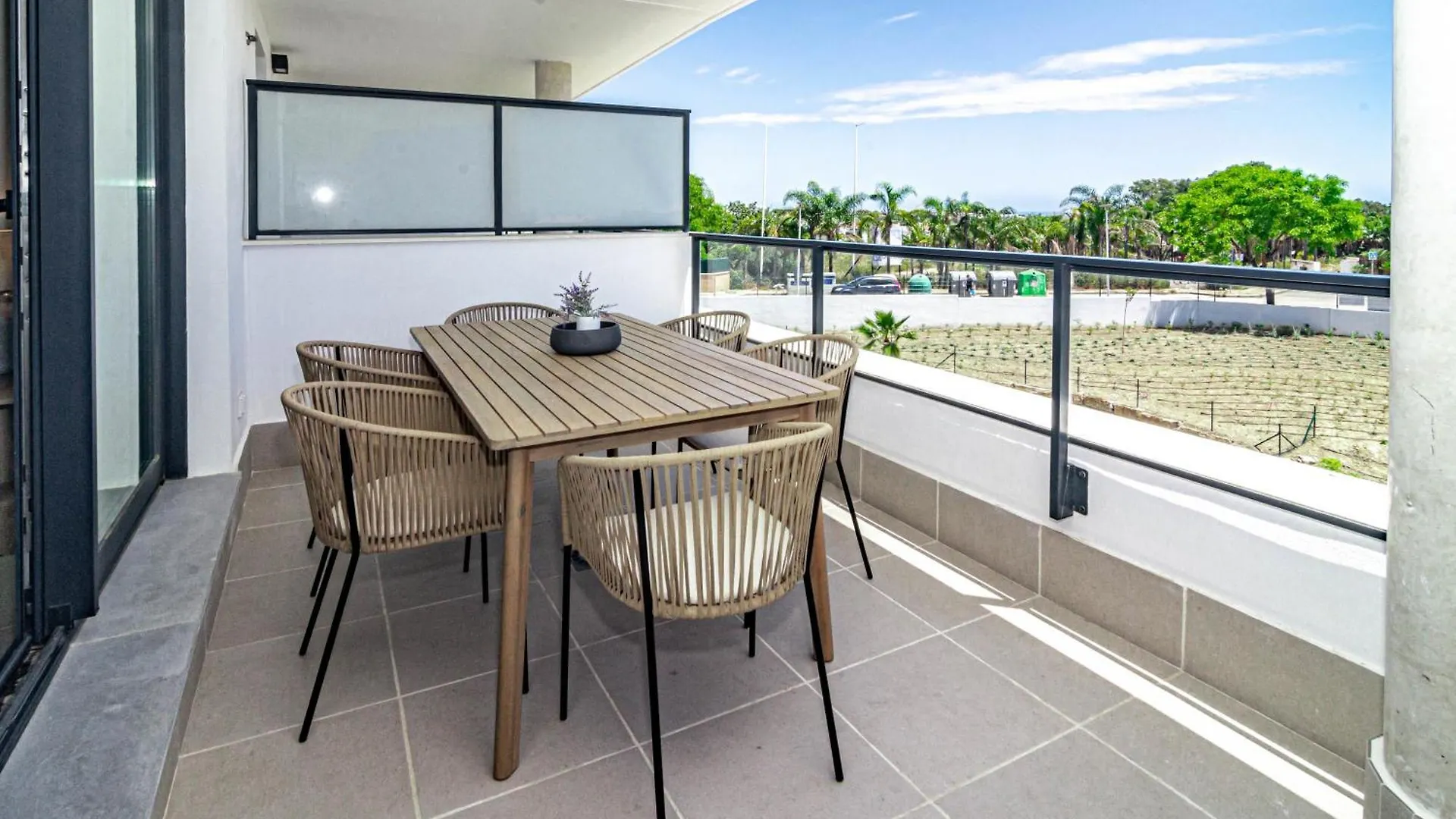 Ae2.2B - Newly Built With Big And Sunny Balcony Apartment Estepona 0*,  Spain